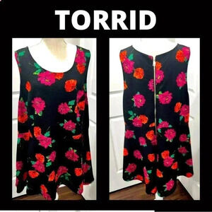 Torrid Floral Sleeveless High low Exposed Zip SZ 4X Dress ❤️